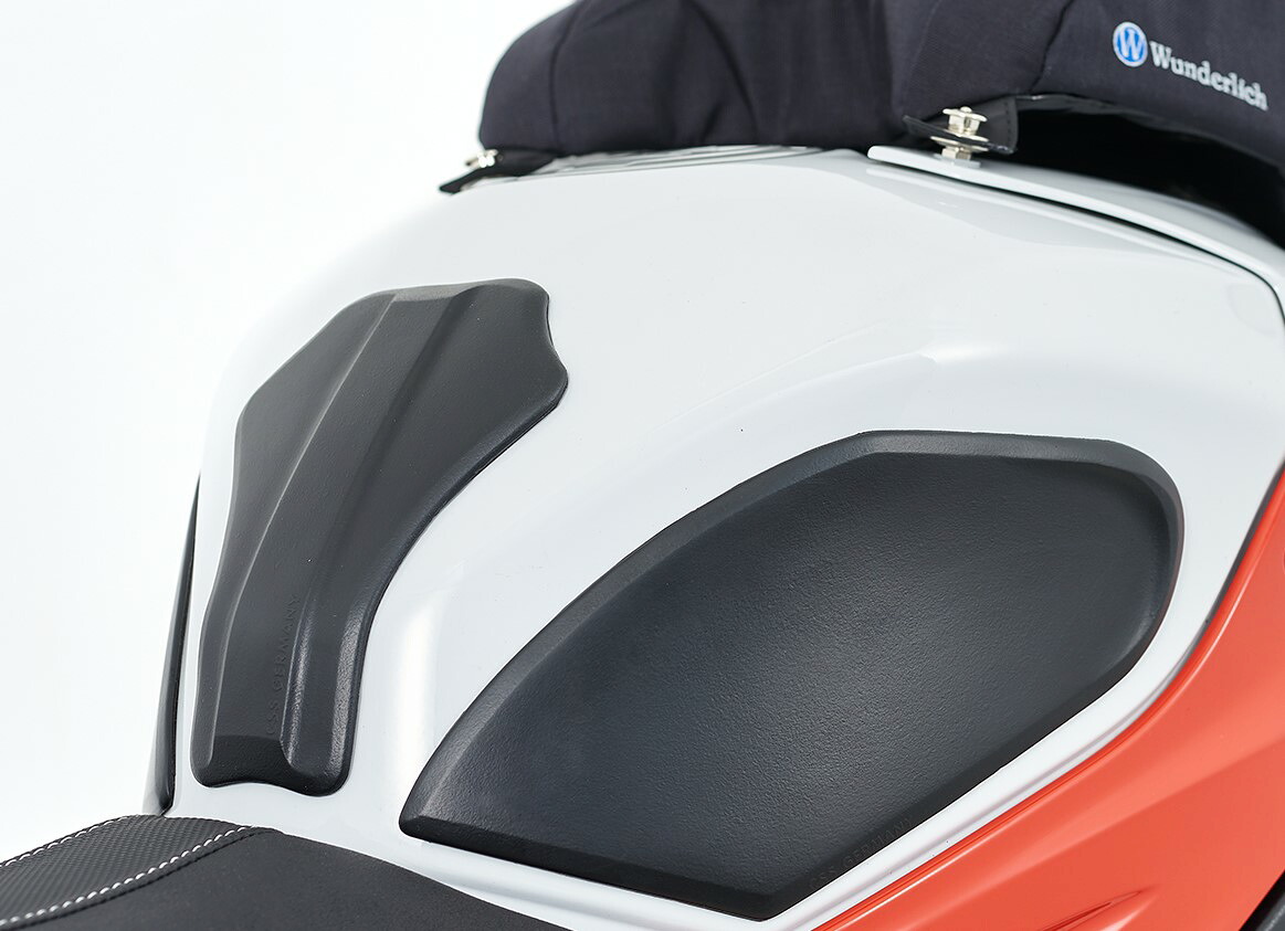 ワンダーリッヒ タンクパッド ブラック BMW S1000R/RR|モトパーツ 店
