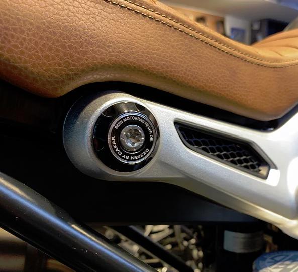 BMW RnineT 14- シート サイド カバーボルト ブラック DKdesign