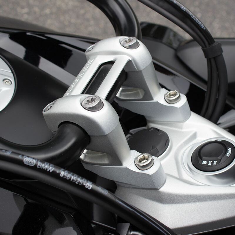 HeliBars Tour Performance ハンドルバーライザー K1600B Bagger