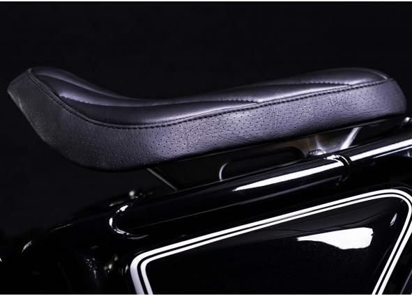 楽天市場】BMW R18 シングル ソロシート ”HOMAGE” : モトパーツ