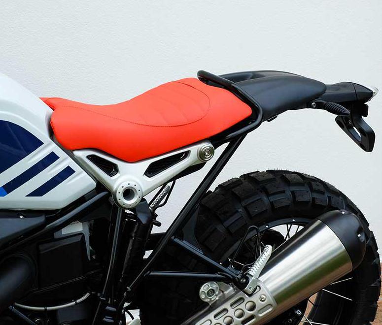 UNIT GARAGE (ユニットガレージ) レザー MONOPOSTO シート BMW RnineT オレンジ｜モトパーツ　店 99,765円