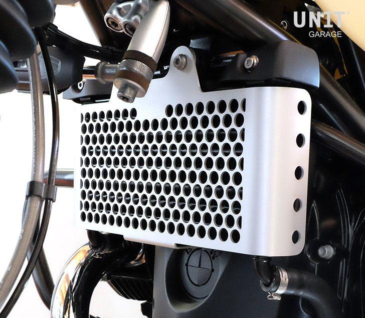 UNIT GARAGE (ユニットガレージ) ラジエーターガード BMW RnineT シルバー