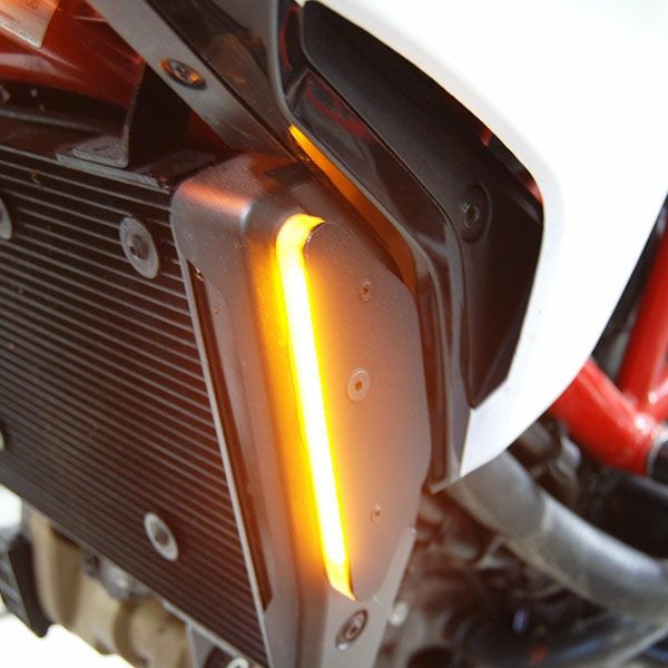 楽天市場】CBR1000RR 2017- SC77 フロント LEDウインカー 移設
