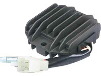 RICK'S MOTORSPORT VFR700 VF750C V45Magna レギュレーター|モトパーツ 店