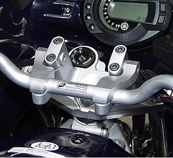 BMW 汎用 22.2mm ハンドルライザー シルバー MVモトラッド|モトパーツ 店