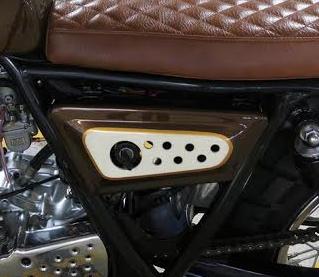 SR400/500 キャブ スモールサイドカバー ポリッシュ オメガレーサー ヤマハ｜モトパーツ　店
