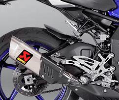Akrapovic (アクラポヴィッチ) スリップオンマフラー・ECE規格・チタン・MT-10・16-