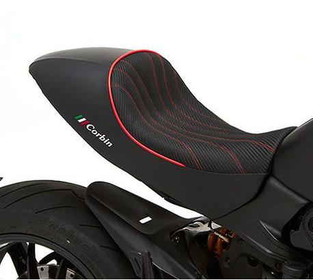 1260 Diavel/S 16-21 ガンファイター シート Corbin ドゥカティ