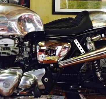Kawasaki W650 W800 サイドカバー アルミ｜モトパーツ　店