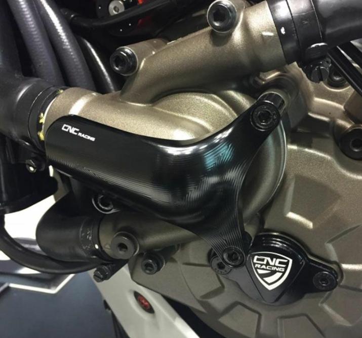 CNCレーシング(CNC Racing) ウォーターポンププロテクター ブラック モンスター821/1200　ムルティストラーダ950/1200/1260