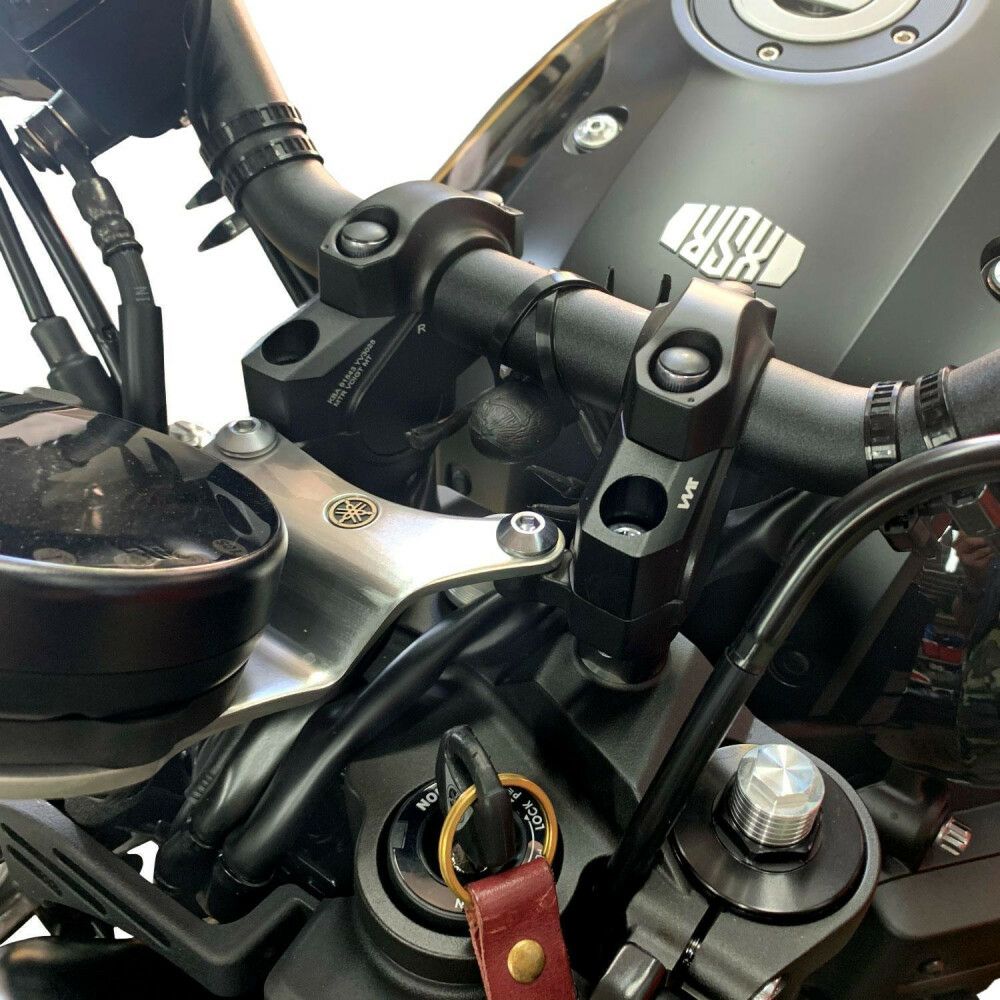 楽天市場】CB1000R ハンドルバーライザー 30mmUP シルバー VOIGT MOTO