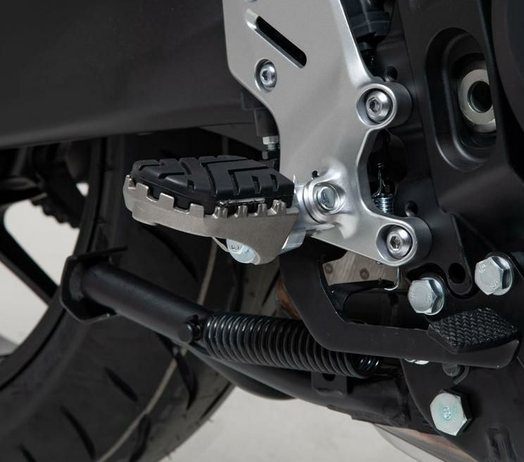 Tracer9/GT/GT+ 2021～ IONフットペグ SW-MOTECH