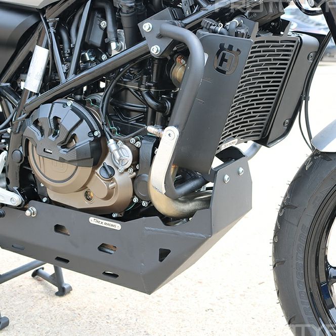 楽天市場】ハスクバーナ スヴァルトピレン/ヴィットピレン 701