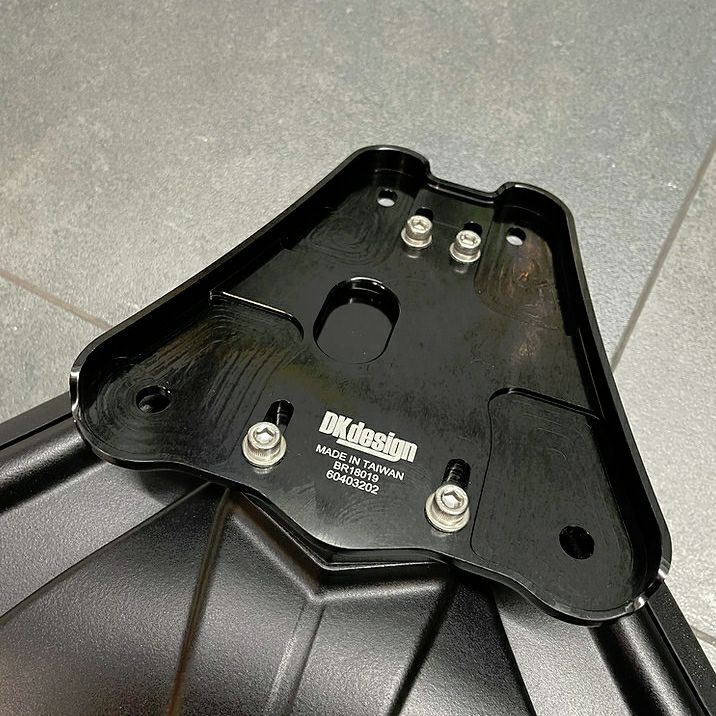 楽天市場】BMW R18 シングル ソロシート ”HOMAGE” : モトパーツ 楽天市場店