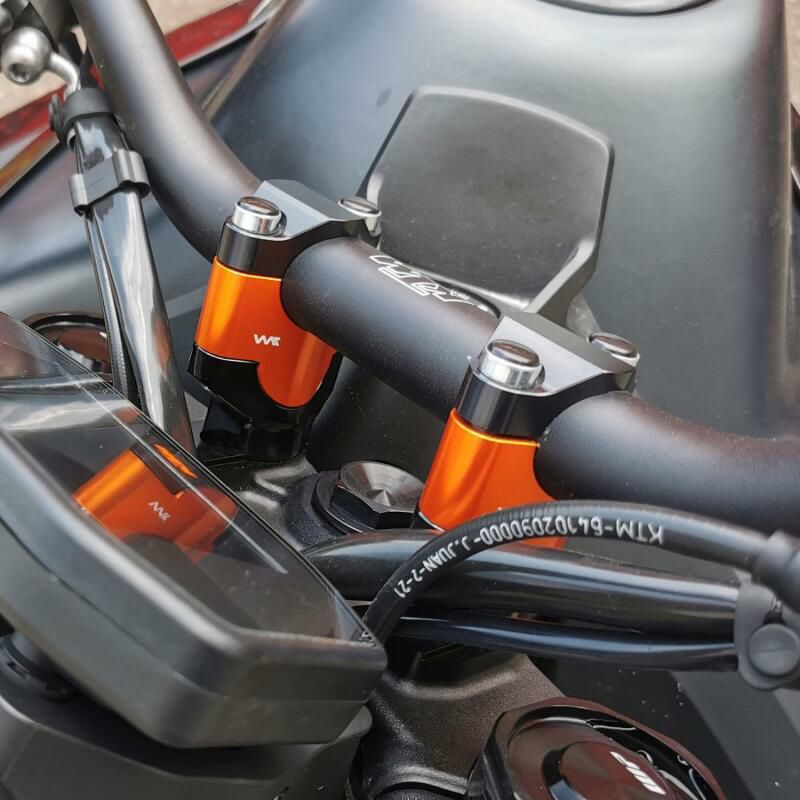 KTM 1290 Super Duke R ハンドルバーライザー 25mmUP オレンジ VOIGT MOTO TECHNIK|モトパーツ 店
