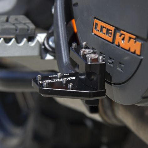 KTM/ハスクバーナ アドベンチャー、ダート モデル用 デュアルコントロールブレーキシステム ブラック AltRider