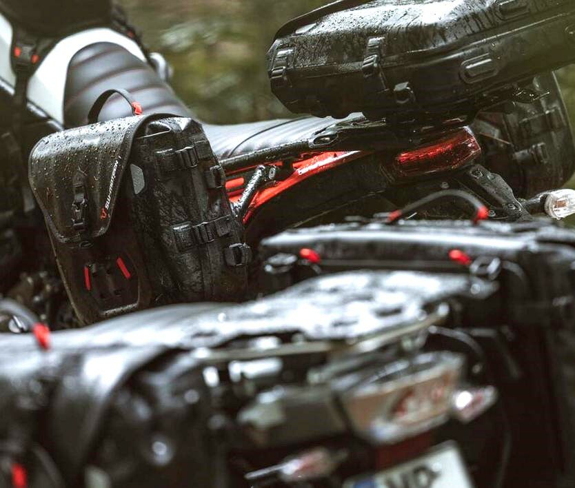 テネレ700 ウォータープルーフサイドバッグセット M/S 防水バッグ SW-MOTECH