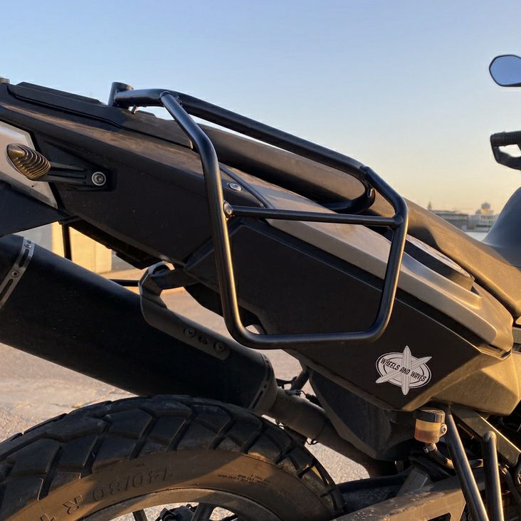 F800GS F700GS F650GS サイドサドルバッグ ステー La Poderosa