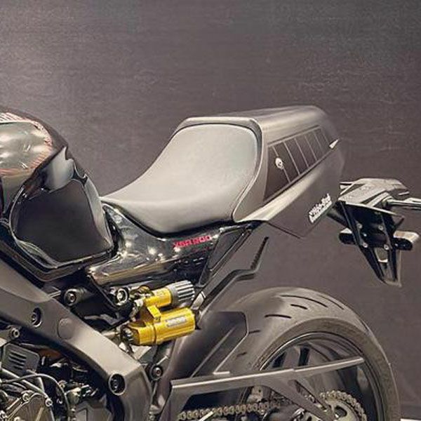みづきさん専用　XSR900用 シングルシートカウルのみ みづきさん専用 XSR900用 シングルシートカウルのみ - メルカリ