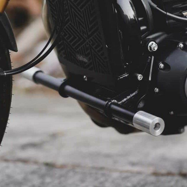 トライアンフ スピード400/スクランブラー400X ロークラッシュバー ラッシュカスタム