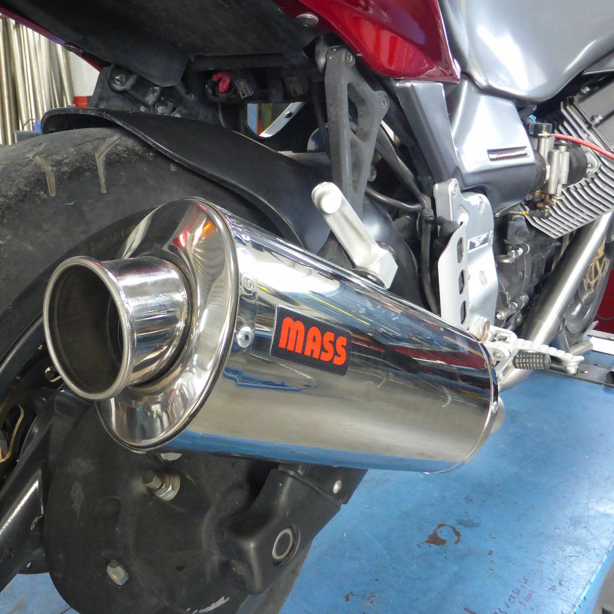 MOTO GUZZI(モトグッチ) V11スポルト/ルマン ポリッシュオーバル ステンレス スリップオンマフラー MASS Exhaust