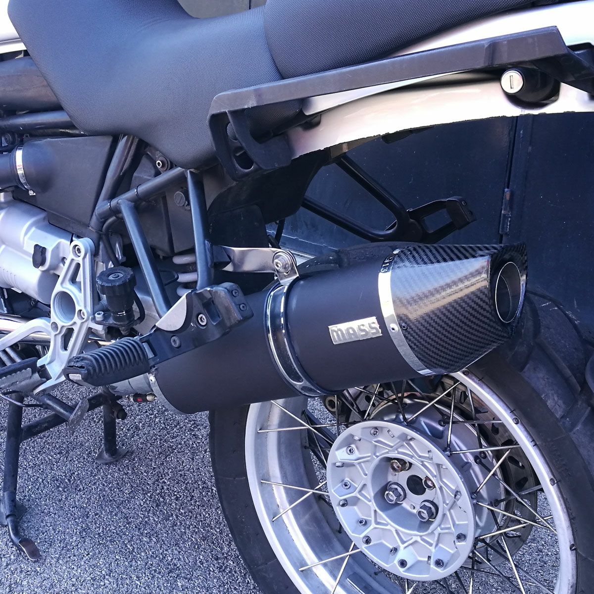 BMW R1150GS オーバルステンレスマフラー(マットブラック)+ステンレス触媒デリートキット MASS Exhaust｜モトパーツ　店
