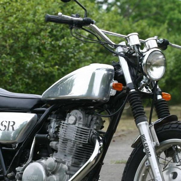 ヤマハ SR400 ストレッチスポーツスター バフ仕上げ BIGCEDAR
