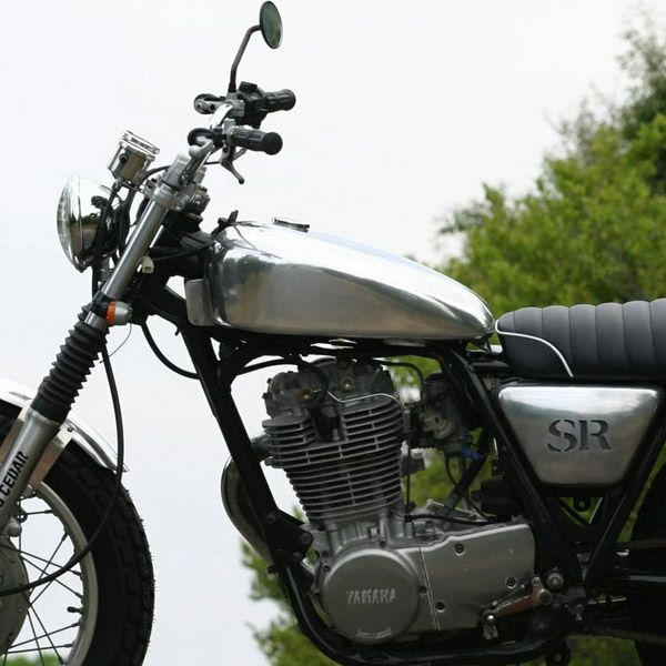ヤマハ SR400 トラックマスターアルミタンク バフ仕上げ BIGCEDAR 54,054円