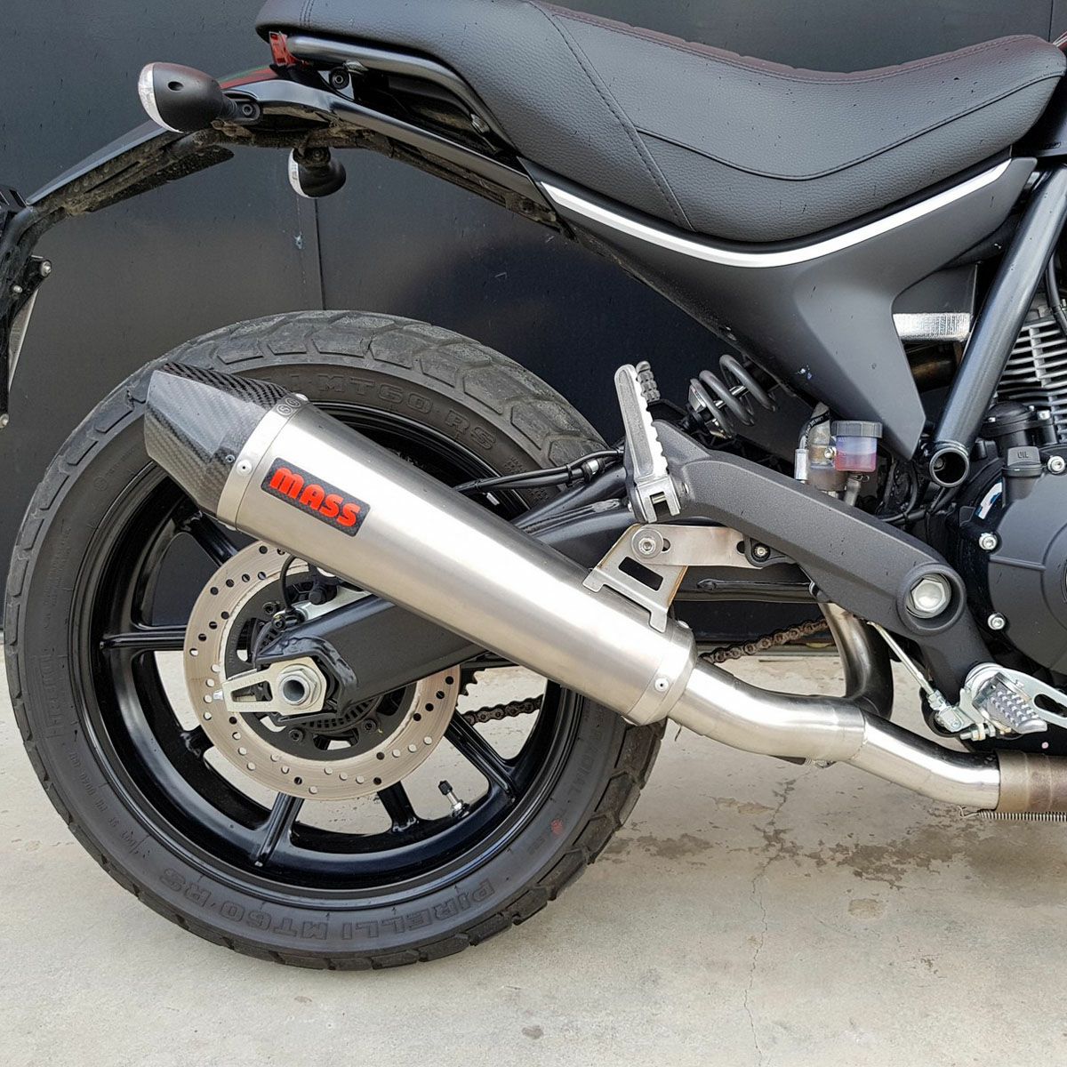 ドゥカティ スクランブラー400 Sixty2 EVO チタン スリップオンマフラー カーボンチップ MASS Exhaust