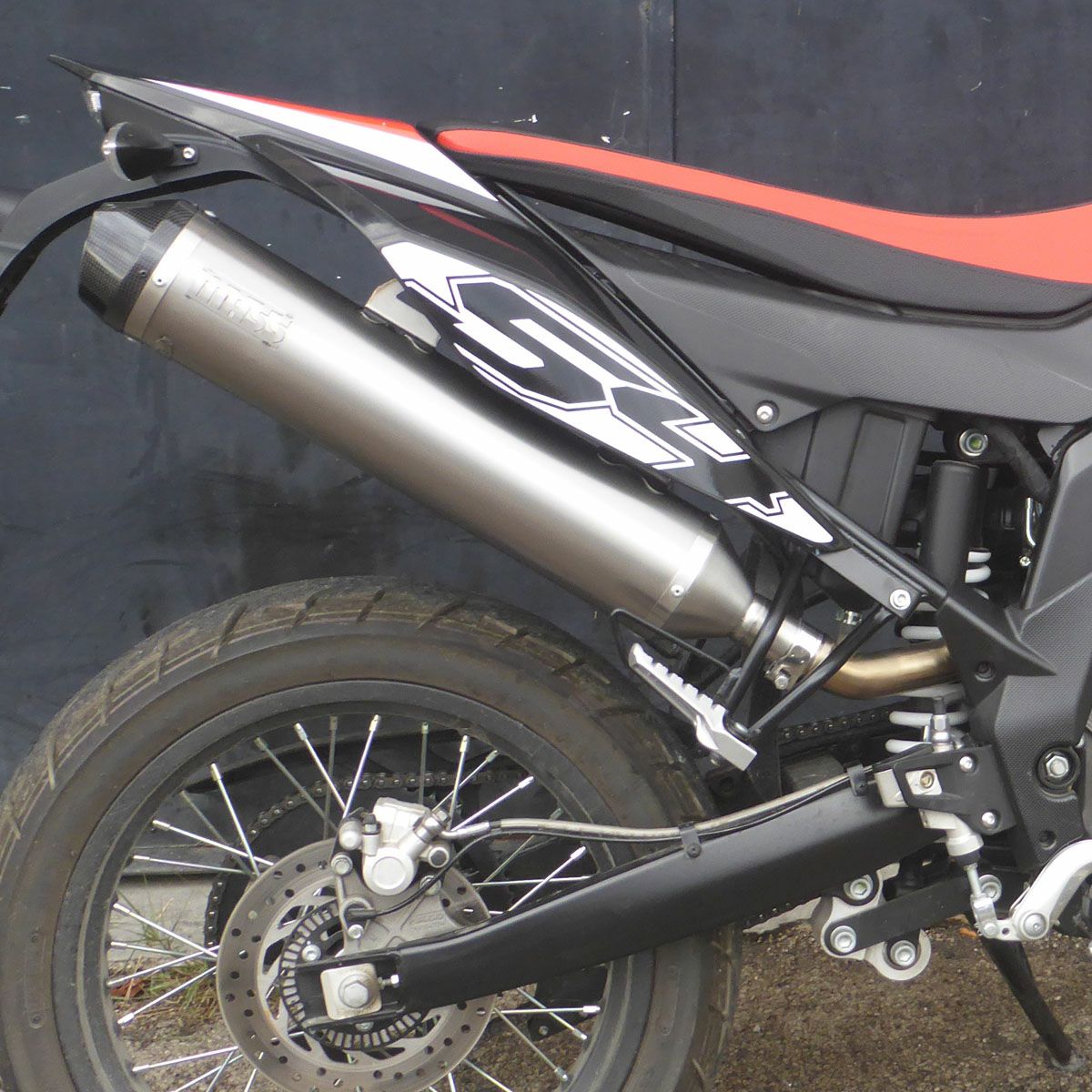 ARROW サイレンサー　カーボン仕様本体　アプリリア　RX125 ARROW アロー THUNDER オフロードスリップオンマフラー RX 125