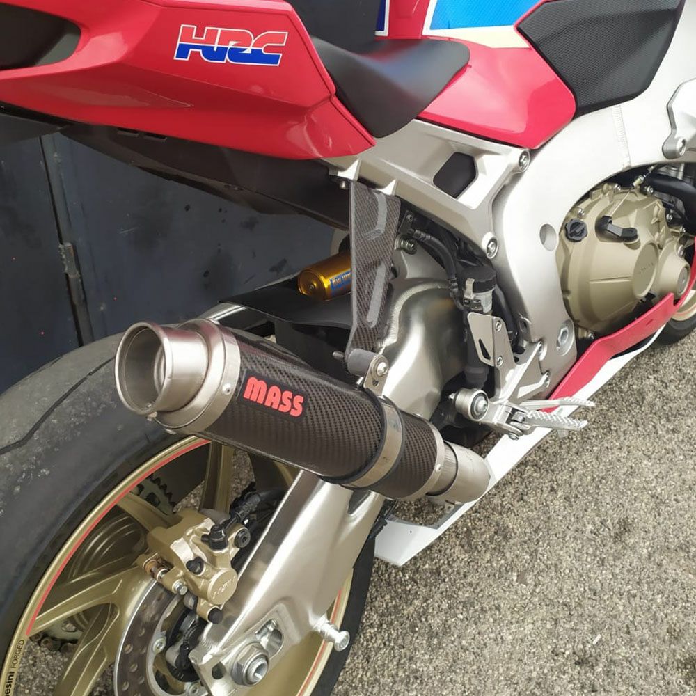 CBR1000RR 17-19 M1 カーボン スリップオンマフラー MASS Exhaust