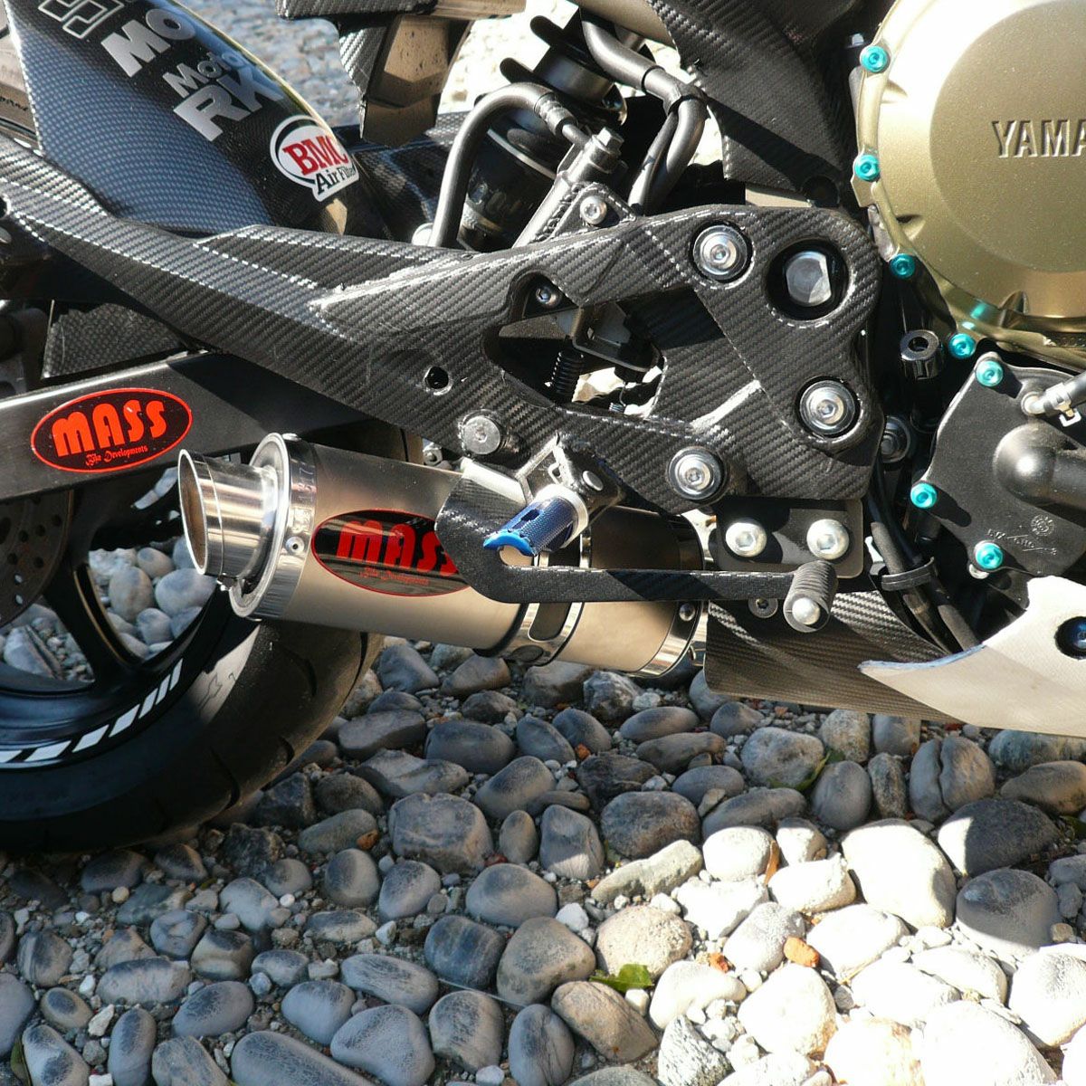 XJ6 GP1 チタン スリップオンマフラー(レーシング) MASS Exhaust