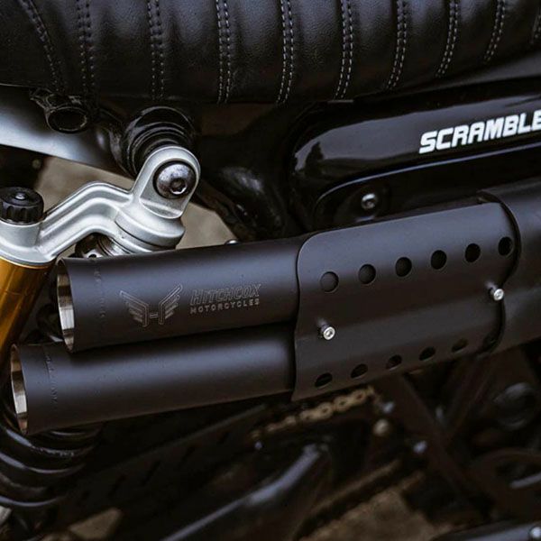 トライアンフ スクランブラー 1200 XE/XC 24～ コニカルエンドスリップオンマフラーセラミックブラック塗装 ＋セラミックブラックヒートガード HITCHCOX