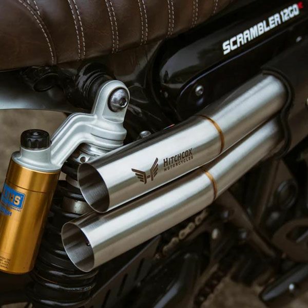 トライアンフ スクランブラー1200 1200 XE/XC 24～ ストレートカットエッジ スリップオンマフラー ブラッシュ HITCHCOX