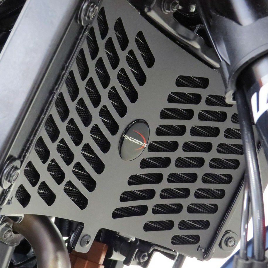 KTM 125/250/390DUKE 24- , RC125/200/390 22- ラジエーターガード マットブラック パワーブロンズ