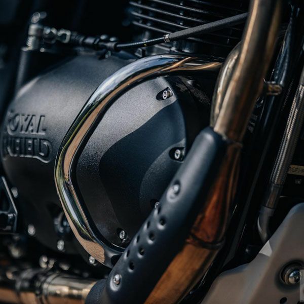 【純正】ロイヤルエンフィールド ベア650 コンパクトエンジンガード シルバー Royal Enfield｜モトパーツ　店