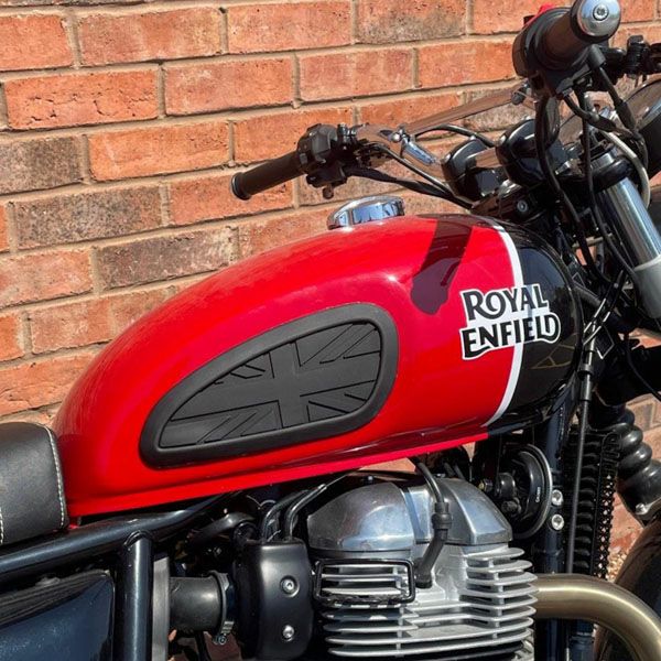 Royal Enfield ベア650/ショットガン650/ヒマラヤ411/ブリット350/ハンター350/クラシック350 タンク用ニーパッド ユニオンジャック ブラック Hitchcocks