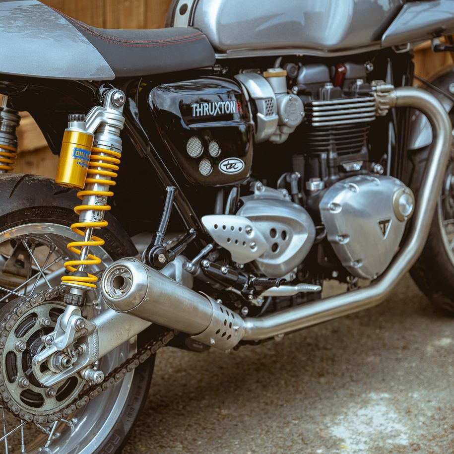 楽天市場】スラクストン/スピードツイン 1200 スリップオンマフラー