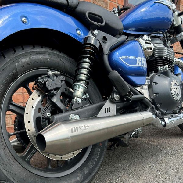 ロイヤルエンフィールド スーパーメテオ650 エンフィールドプレシジョンステンレス スリップオンマフラー ブラッシュ Hitchcoks Motorcycle