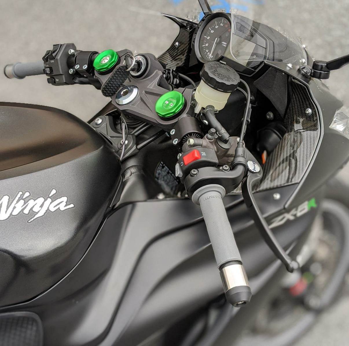 カワサキ ニンジャZX-6R 13-35mmライズ サイドマウント アジャスタブルアングルセパハン ブラック ウッドクラフト｜モトパーツ　店