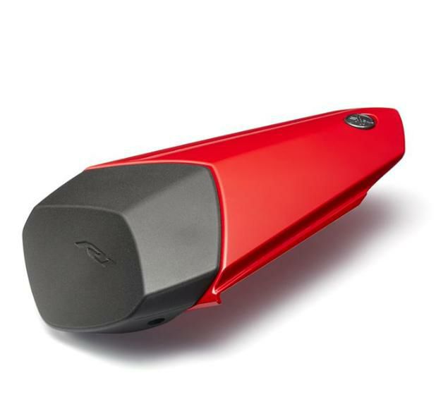 YAMAHA(ヤマハ純正部品) YZF-R1(2015-) リアシートカバー RED レッド｜モトパーツ　店 45,936円