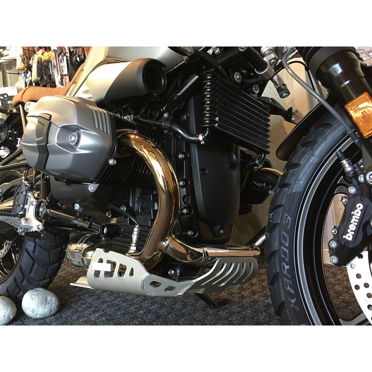 AltRider スキッドプレート シルバー BMW R nineT｜モトパーツ　店