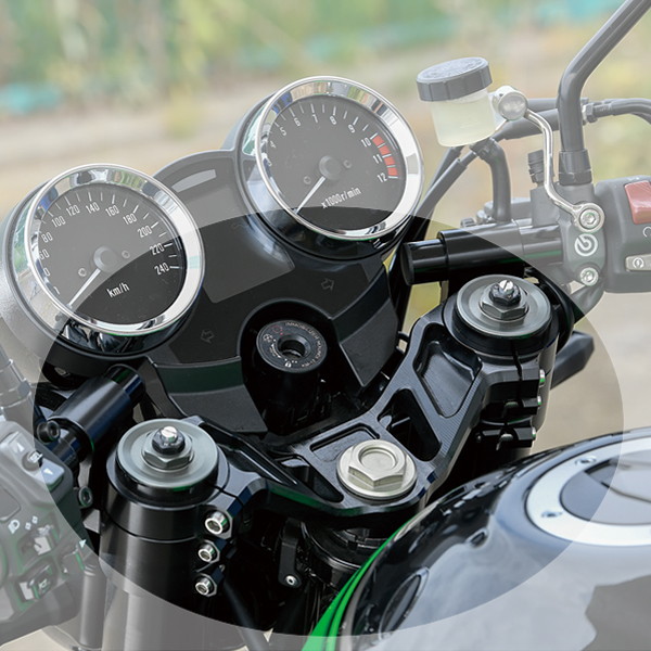 G-STRIKER トップブリッジ単品 SS-RTP141BK Z900RS ブラック(黒) G-STRIKERセパハン用 (61181)