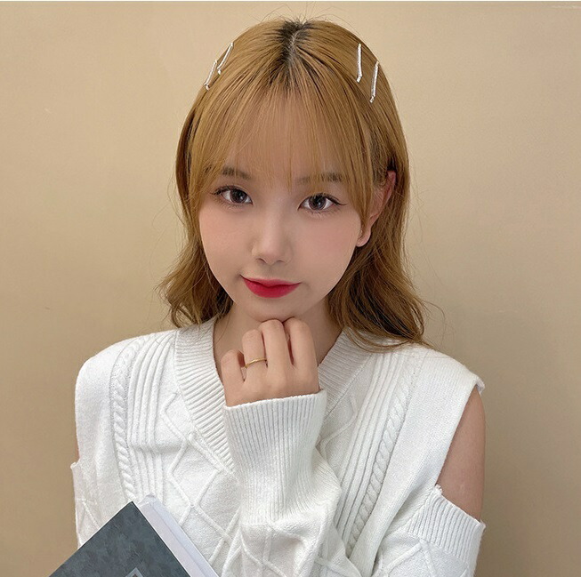 送料無料 ヘアピン 髪飾り 女性 婦人 ジュニア ヘアアクセサリー 同色4本セット 女の子 まとめ髪 ラインストーン レディース