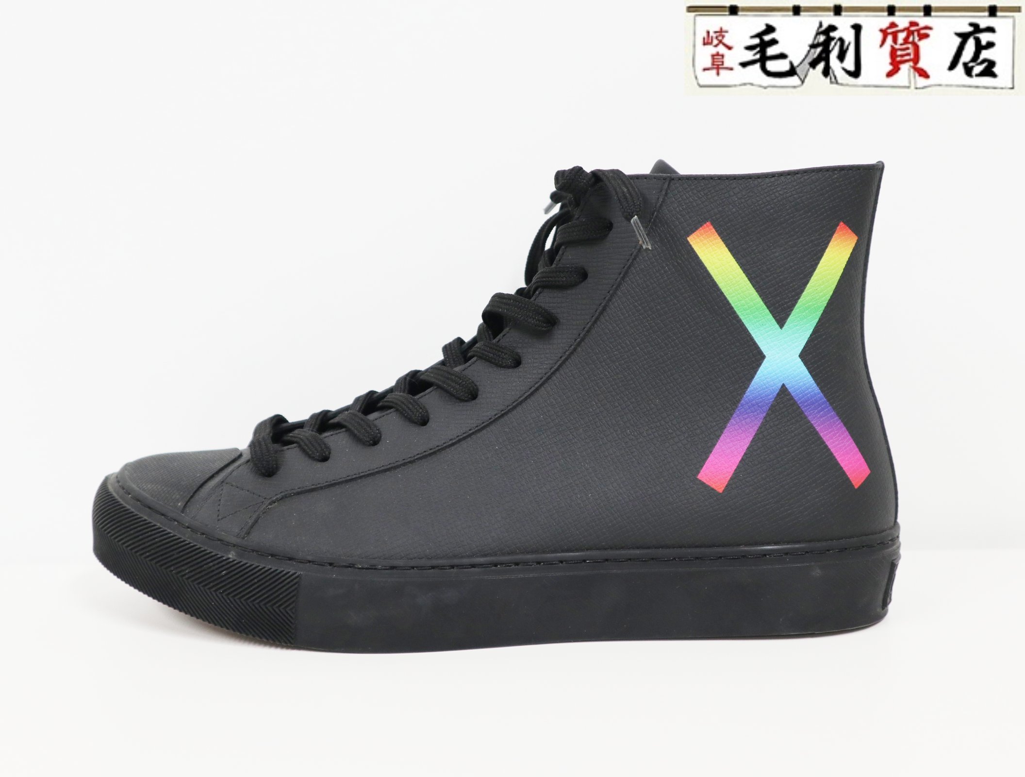 ルイヴィトン トゥーライン スニーカー モノグラム ハイカット NV1129 ルイヴィトン トゥーライン スニーカー モノグラム ハイカット NV1129