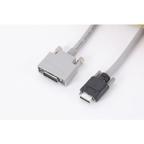 ３Ｍ　カメラリンク　ＰｏＣＬ　ケーブルアッセンブリ１０ｍ 1MD26-3560-00C-A00