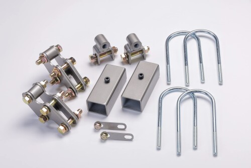 シュピーゲル リフトアップキット NT100クリッパートラック DR16T 2WD 4WD装着可 アッププラス40 日産 シルバー kyliup-su02-90002