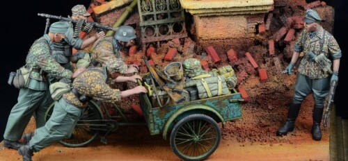 D-Dayミニチュア 1/35 WW2 ドイツ 急げ、急げ 武装親衛隊兵士/荷台付三輪自転車セット 5体・1台入 レジンキット DD35277 (人)