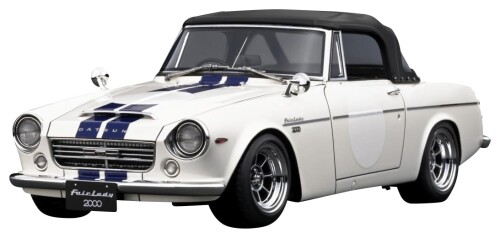 ignition model 1/18 ダットサン Fairlady 2000 (SR311) White/Blue 完成品