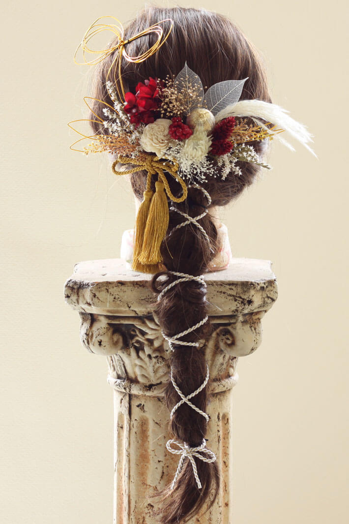 髪飾り セシル 組紐アレンジ レッドゴールド ヘッドドレス 成人式 プリザーブドフラワー かすみ草 ドライフラワーウエディング 結婚式 和 和婚 ブライダル 袴 色打掛 ヘッドアクセサリー 結婚式 白無垢 和装 神前式 送料無料 K 0419c Sermus Es